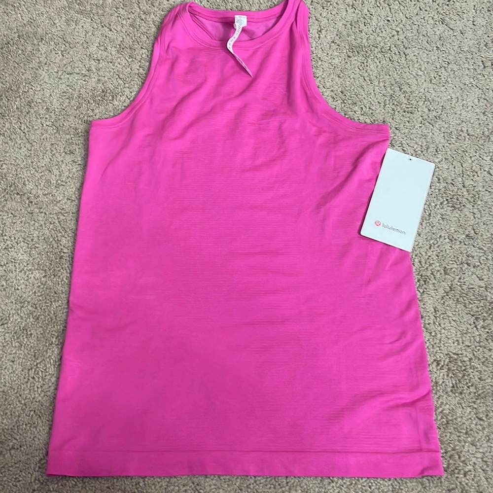 lululemon swiftly tech rb high neck 2.0. size 6 new with tags